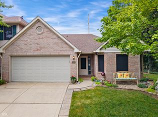 823 Jordan Dr, Greenwood, IN 46143