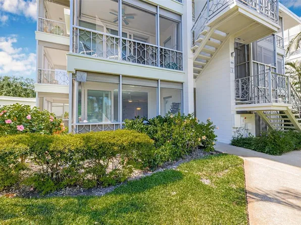 615 10th Ave NE Unit 1, Saint Petersburg, FL 33701