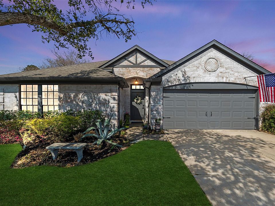 1st image of 16806 Needle Ridge Ct