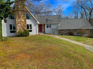 774 Bird Rd, Lenoir City, TN 37771