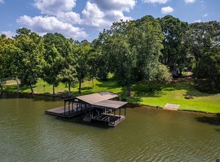 137 County Road 3161, Jacksonville, TX 75766