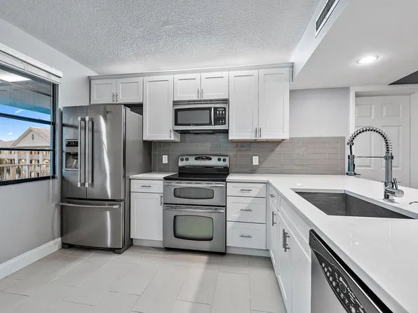 3501 Village Boulevard #404, West Palm Beach, FL 33409