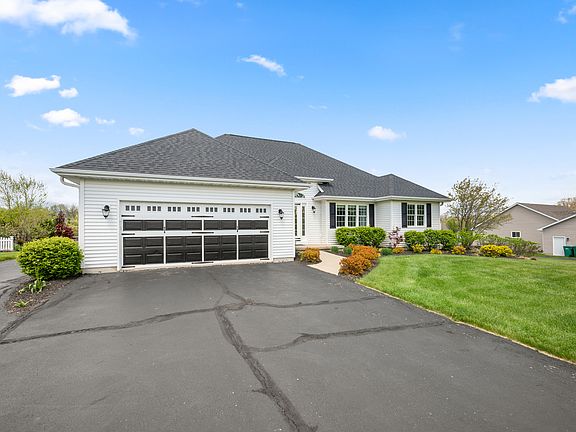 4th image of 8801 S Rood Rd