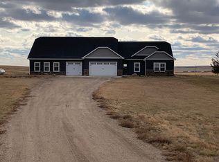 14768 Mortenson St, Williston, ND 58801