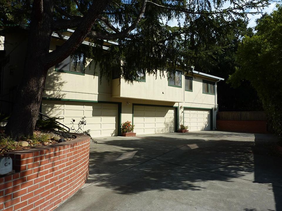1st image of 22364 Salem Ave