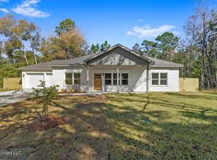 242 Tantallon Dr, Ocean Springs, MS 39564