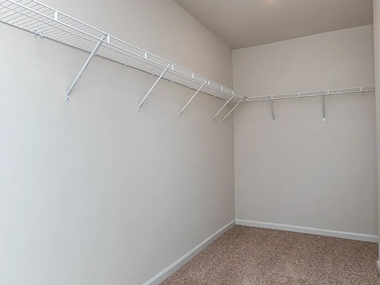 437 Yellow Fox Rd — Photo 16