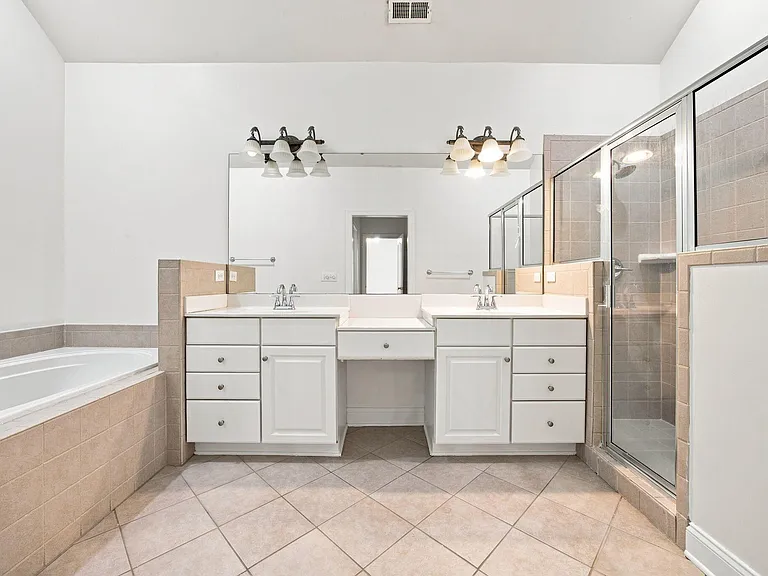 401 Waverly Hills Dr — Photo 22