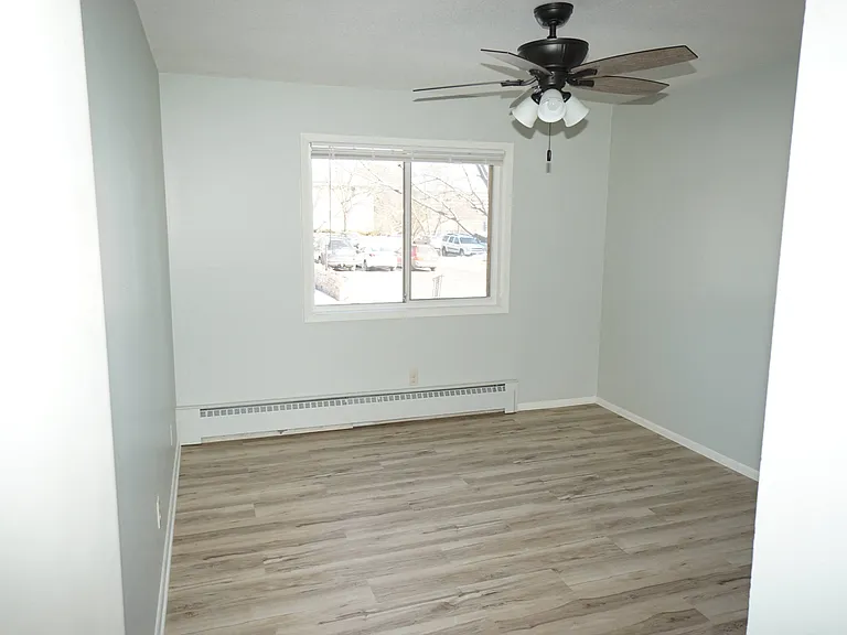 Maple Commons Apartments — Photo 29