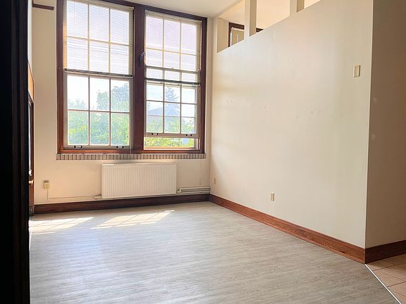 4th image of 257 Lafayette Ave Suite 312