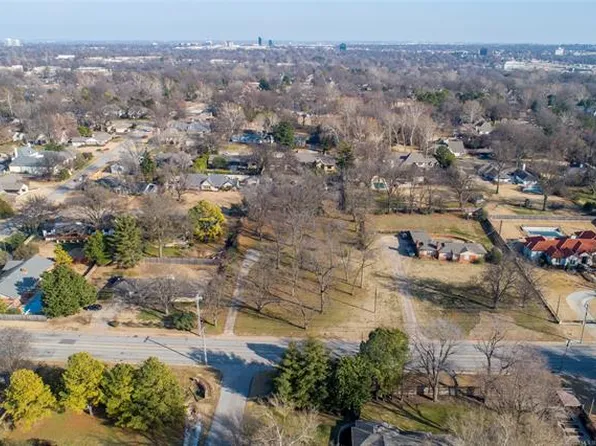 4539 S Lewis Ave, Tulsa, OK 74105