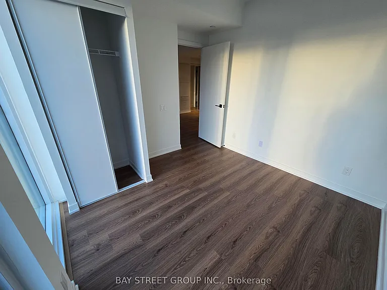 319 Jarvis St #1203 — Photo 2
