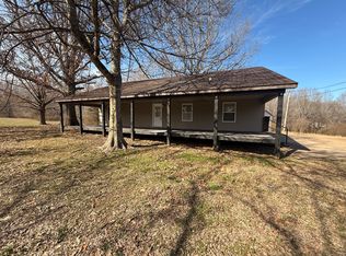3662 Old Medina Rd, Oakfield, TN 38362