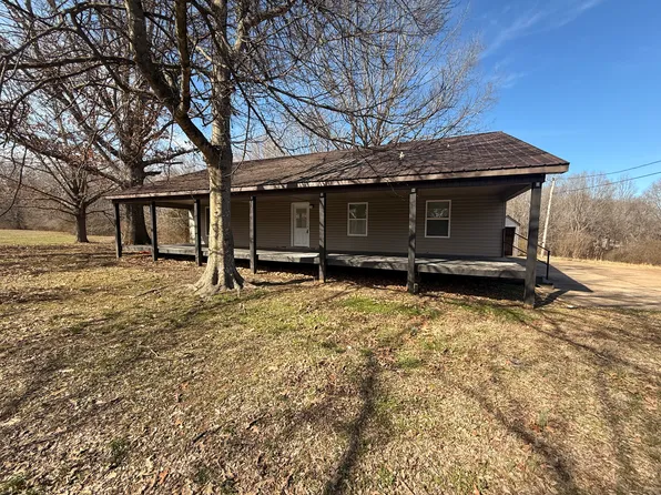 3662 Old Medina Rd, Oakfield, TN 38362
