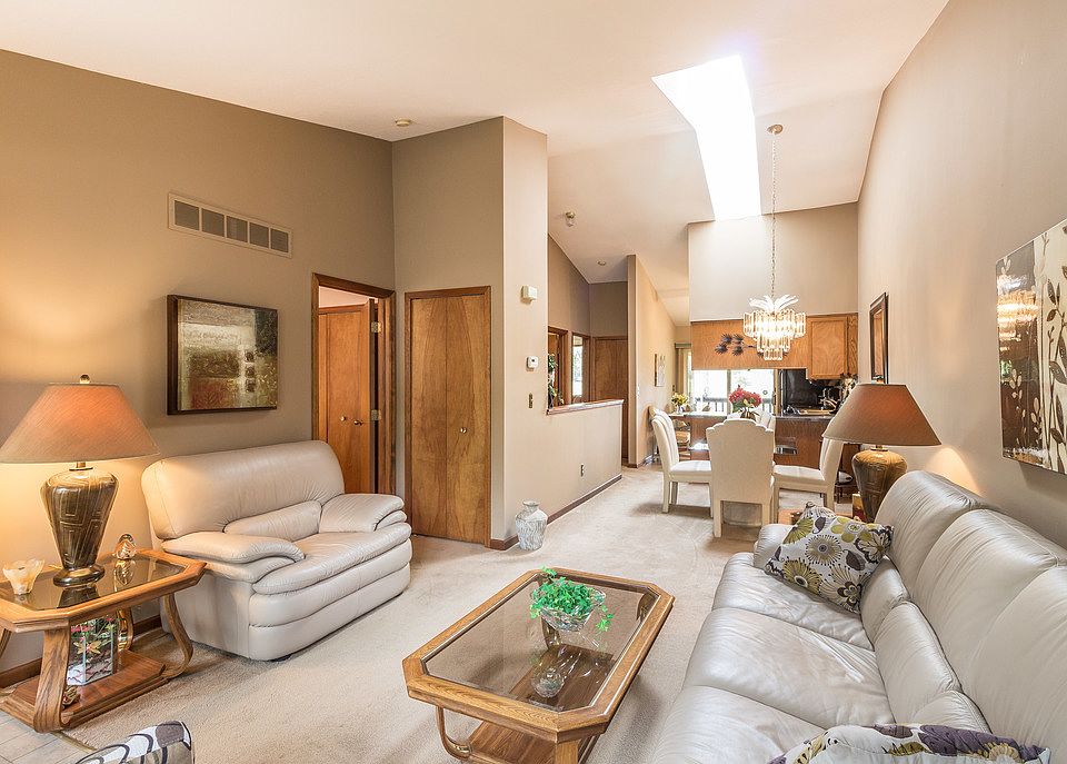 1st image of 32943 Woodworth Ct #3