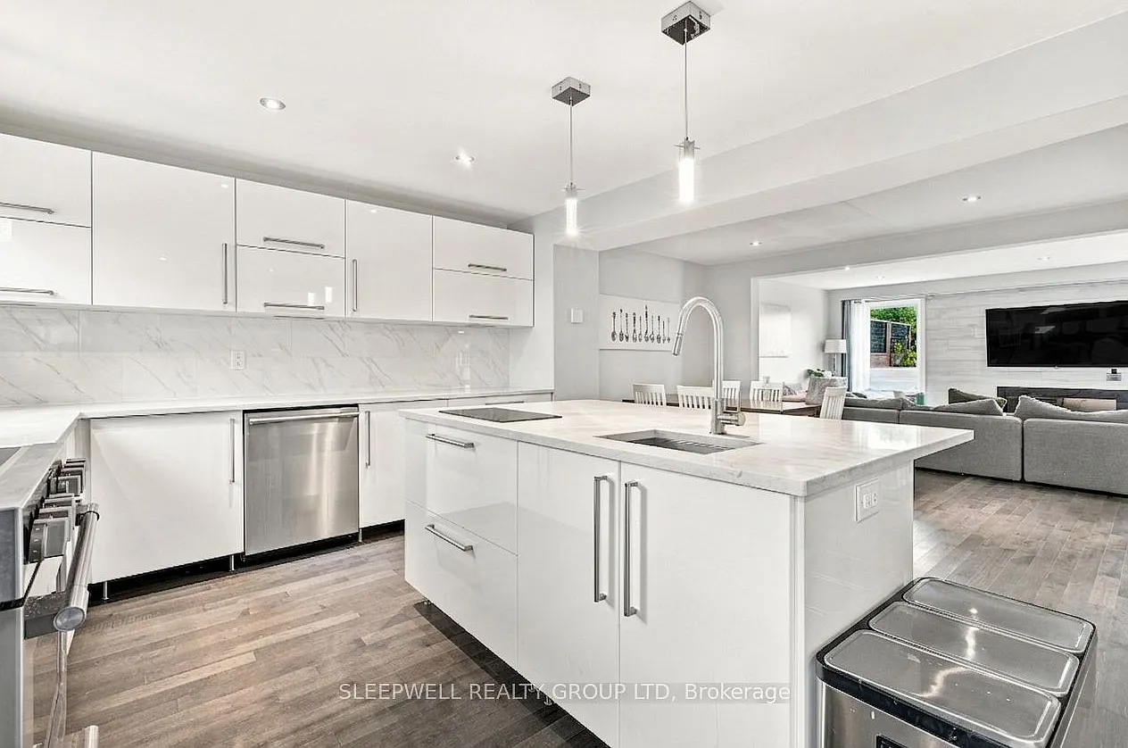 3 bed, $3,000 — Photo 3