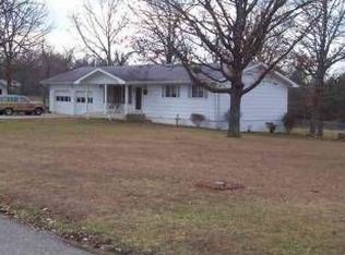 25441 Nugget Dr, Lebanon, MO 65536