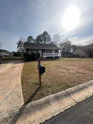 111 Ravenwood Ln Photo 1