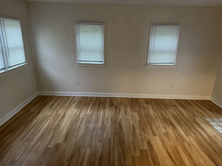 206 Charles St — Photo 5