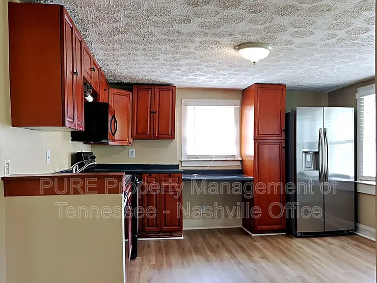 400 Neill Ave — Photo 15