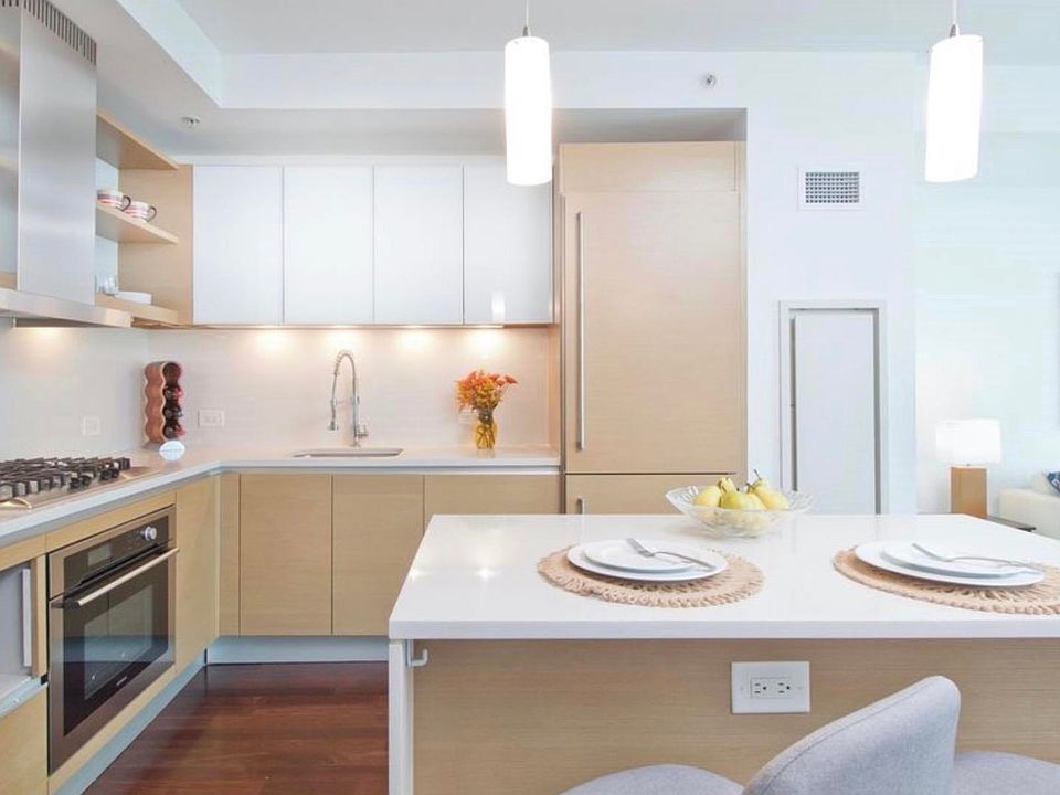 1st image of 77 Hudson St APT 1809
