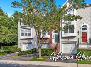 205 Cheshire Ct, Nutley, NJ 07110