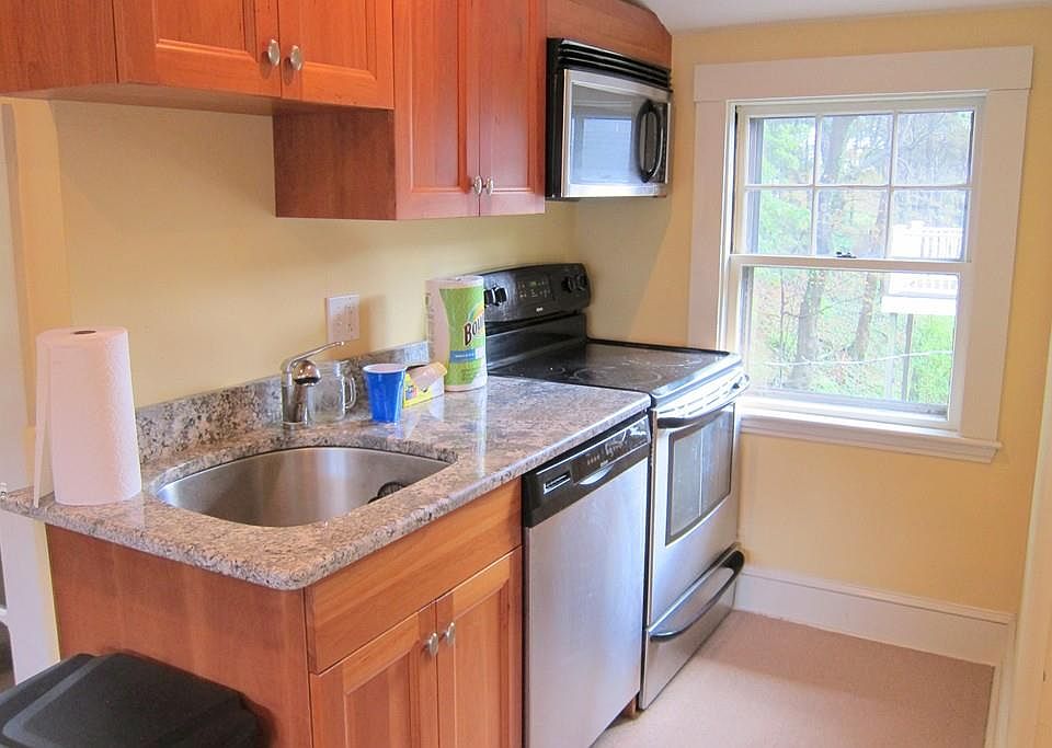 2nd image of 45 Westbourne Ter #2