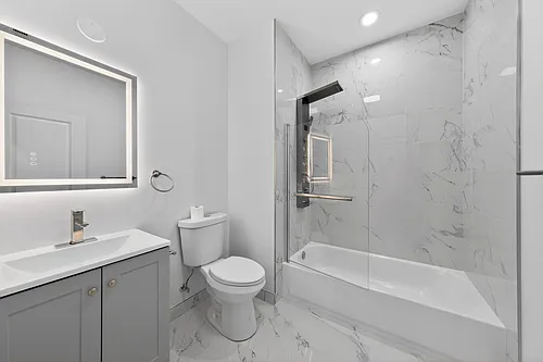 328 N Lockwood Ave #2 Photo 1