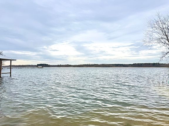 3rd image of 1390 Brantley Ave