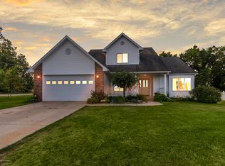 8980 Mattrada Dr, Dimondale, MI 48821