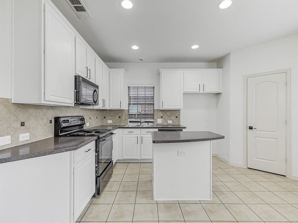 1st image of 14812 Lone Spring Dr