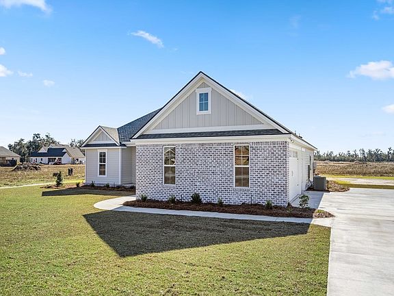 2nd image of 6017-4 H Club Rd