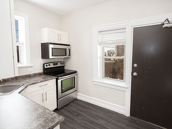 4th image of 117 Bryce St #15