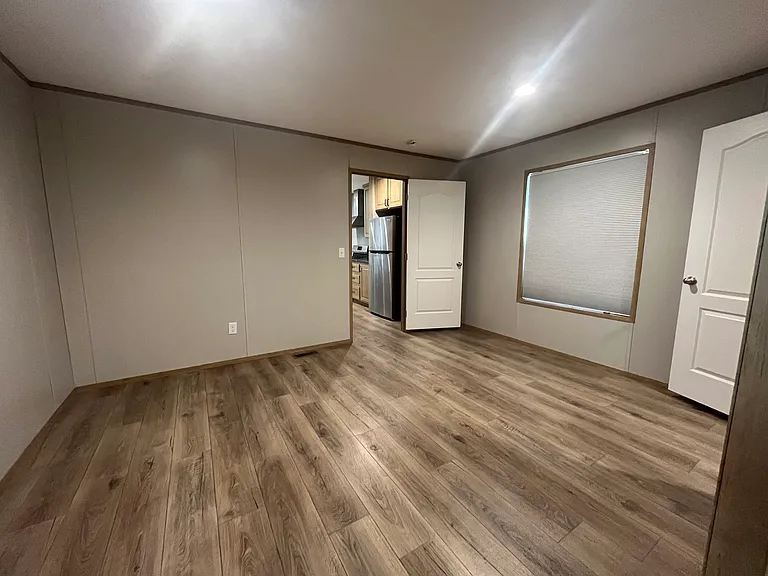 83 Southwick Dr — Photo 13