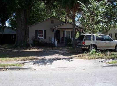 2nd image of 105 Drane St SW