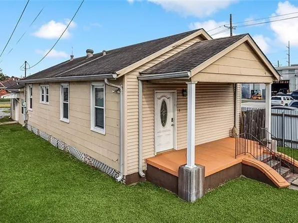 419 W Saint Bernard Hwy, Chalmette, LA 70043