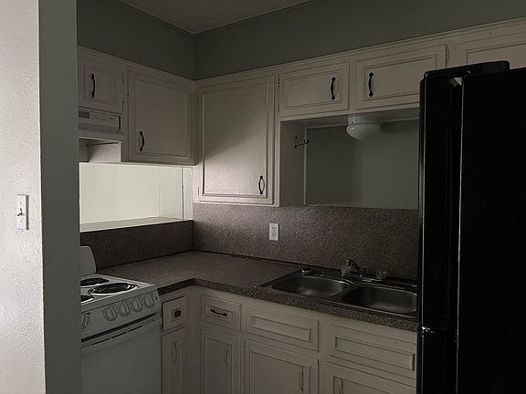 4th image of 1006 N 4th St #10899876