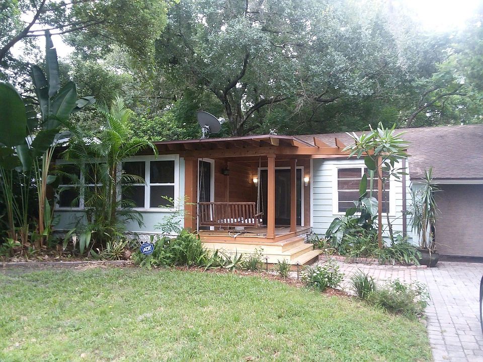 1st image of 2110 Forest Cir