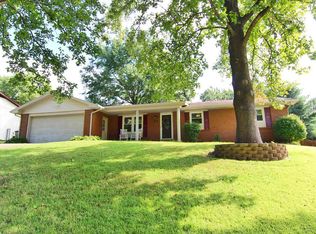 618 N Farrar Dr, Cape Girardeau, MO 63701