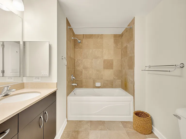 475 K St NW #1123 — Photo 19