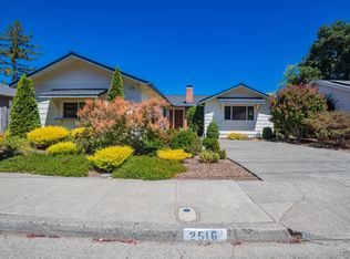 2516 Creekside Rd, Santa Rosa, CA 95405