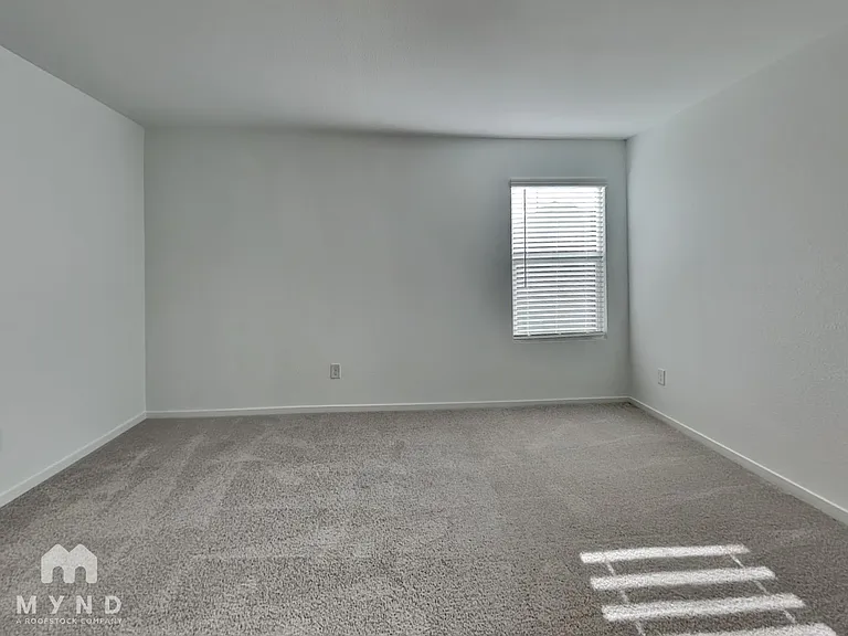 2057 Belgian Dr — Photo 9
