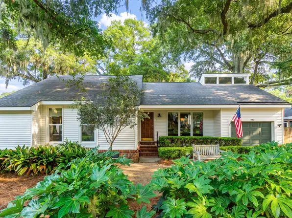 993 Sea Gull Dr, Mount Pleasant, SC 29464