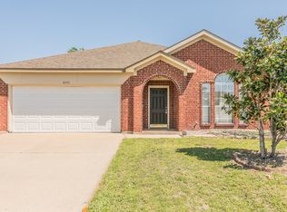 4333 Park Creek Cir N, Fort Worth, TX 76137