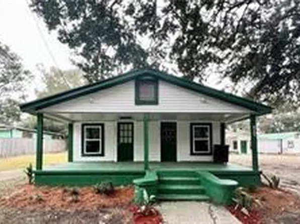 1013 Wilkinson St, Mandeville, LA 70448