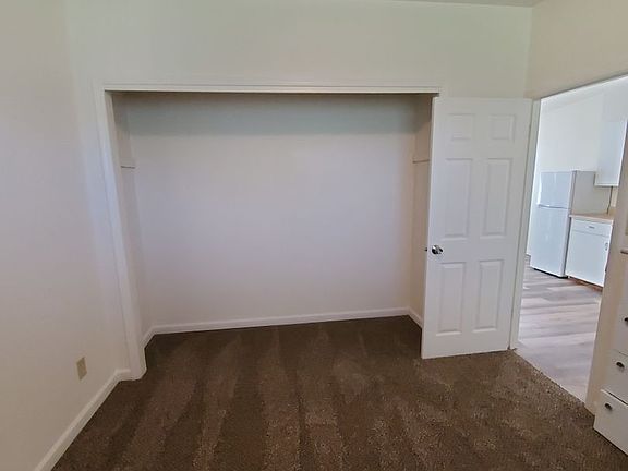 5th image of 4033 Ottmar Rd NE #4