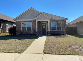 114 Glennbrooke Ln, Prattville, AL 36066