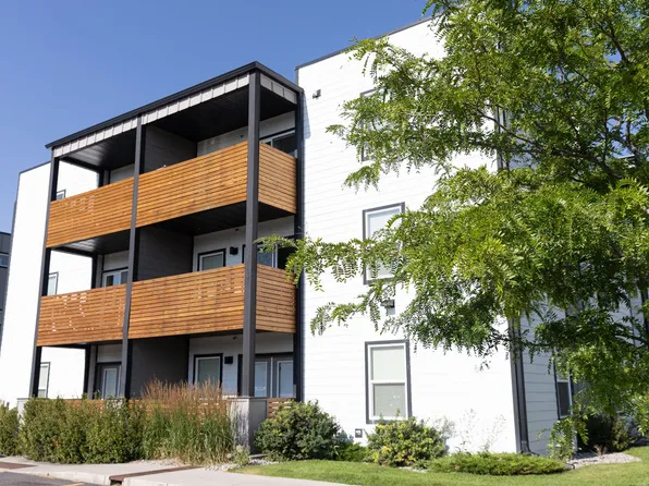 Cottonwood Corner Apartments