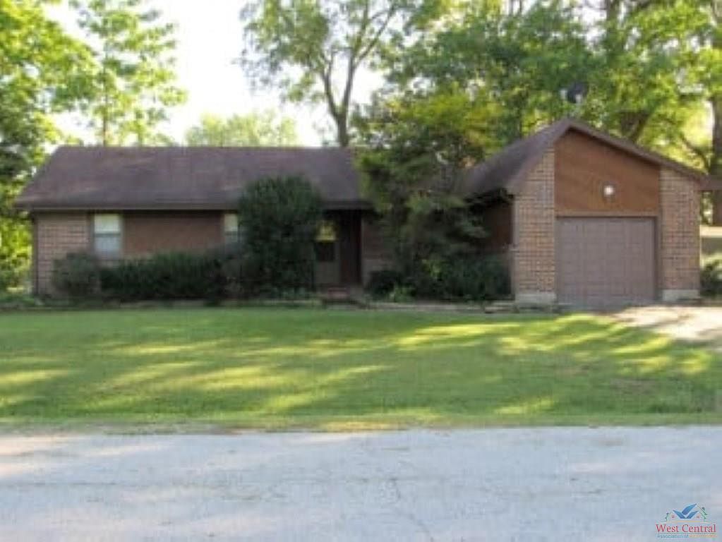 103 Westwood Ave, Windsor, MO 65360 Zillow