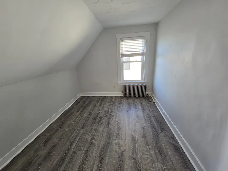 362 East St #3 — Photo 8